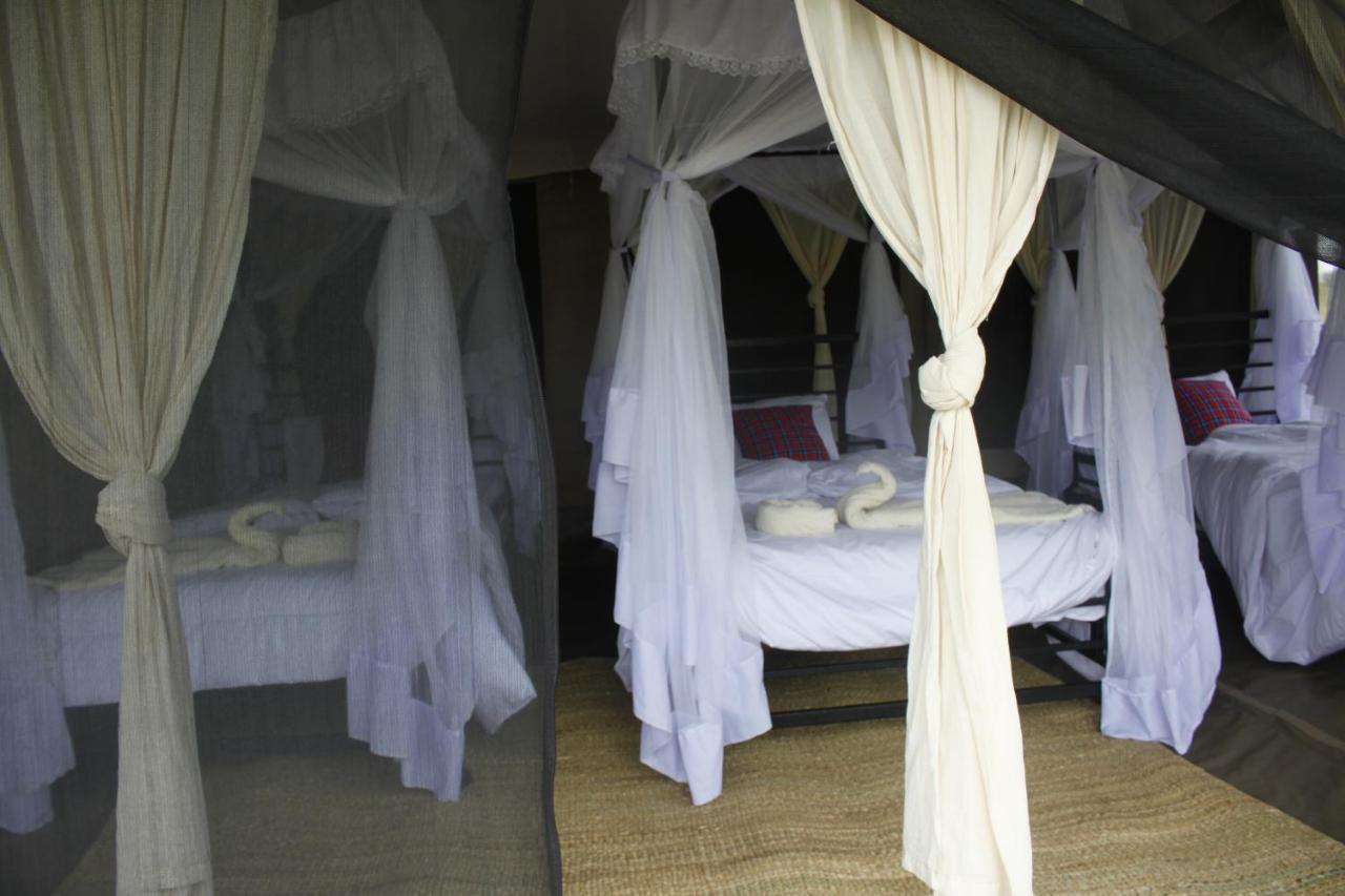 Osero Serengeti Luxury Tented Camp Banagi Exterior photo
